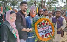 সিলেটে বাংলাদেশ মফস্বল সাংবাদিক সোসাইটি’র ফুল দিয়ে শহীদদের শ্রদ্ধা নিবেদন