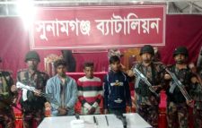 বাংলাদেশ সীমান্তের কয়লা ডিপোতে ভারতীয় লং রেঞ্জ স্যূটিং রাইফেলস্ আটক-৩