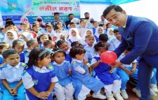 নরসিংপুরের আল মদিনা একাডেমিতে  পিঠা উৎসব ও নবীন বরণ অনুষ্ঠানমালায় মুখরিত হয়ে ওঠে
