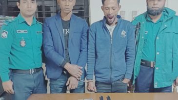 মাদক সেবন করতে এসে সিলেটের বন্দর পুলিশ ফাঁড়ি পুলিশের জালে চিহ্নিত দুই ছিনতাইকারী