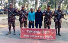 সুনামগঞ্জের সীমান্তে দুই ভারতীয় নাগরিক আটক