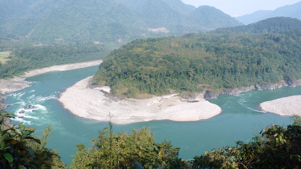 ভারতের প্রতিক্রিয়া  ব্রহ্মপুত্রের ওপর বাঁধ নির্মাণে চীনের পরিকল্পনার