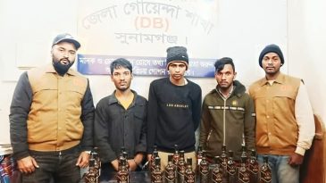 সুনামগঞ্জে বিদেশি মদসহ তিন মাদক ব্যবসায়ী আটক