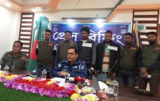 সাতক্ষীরায় ২৩ লাখ টাকা ছিনতাইয়ের ঘটনায় গ্রেপ্তার-২