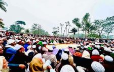 শেখ আব্দুল্লাহ হরিপুরীকে নিয়ে ফেসবুকে কটুক্তির প্রতিবাদে সোমবার আসছে কঠোর কর্মসূচি