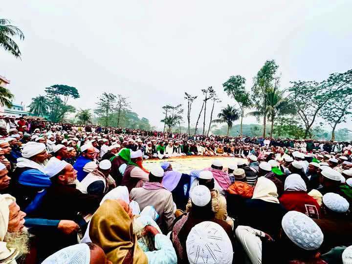 শেখ আব্দুল্লাহ হরিপুরীকে নিয়ে ফেসবুকে কটুক্তির প্রতিবাদে সোমবার আসছে কঠোর কর্মসূচি