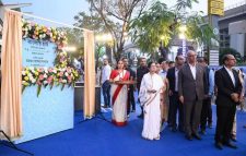 বাংলার হস্ত শিল্প কে বিশ্বের দরবারে হাজির করতে, বাংলার হাট উদ্ধোধন করলেন মমতা