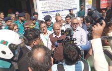 শিক্ষার্থীদের ওপর হামলায় জড়িতদের সর্বোচ্চ শাস্তির ব্যবস্থা করা হবে: স্বরাষ্ট্র উপদেষ্টা