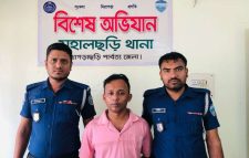 মহালছড়িতে নিষিদ্ধ ছাত্রলীগের নেতা আটক