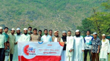স্বজন সমাবেশ রজত জয়ন্তীতে যুগান্তর স্বজন সমাবেশের খাদ্য সহায়তা পেলেন শতাধিক পরিবার
