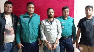 ৭২ ঘন্টার চিরুনি অভিযান   হকারদের তোপের  মুখে আটক বহিষ্কৃত  যুবদল ক্যাডার মাধব