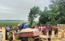 সুনামগঞ্জে লড়ির চাপায় ঘটনাস্থলেই ড্রাইভারে মৃত্যু।