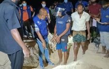 নিখোঁজ যুবকের লাশ মিলল চা-বাগানের মাটি খুঁড়ে