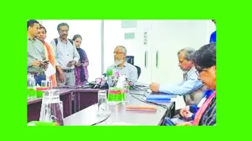 সংসদ নির্বাচনে প্রচারণায় পোস্টারের ব্যবহার না রাখার প্রস্তাবনা-নির্বাচন কমিশন