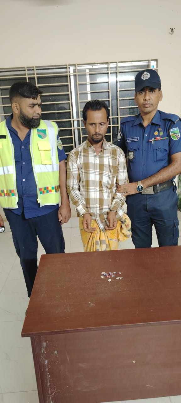 সিলেটের জৈন্তাপুরে ইয়াবাসহ এক ব্যক্তি আটক