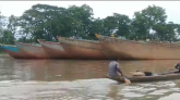বালু উত্তোলন নামে সুরমায় তান্ডব ধ্বংসের মুখে বন্যা নিয়ন্ত্রন বাঁধ