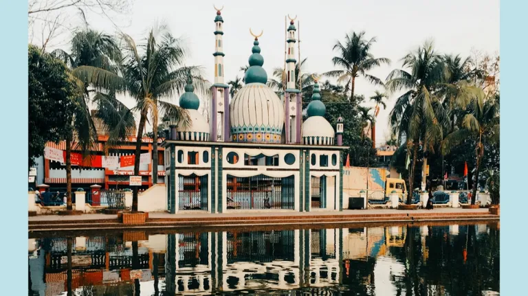 মহানগরে কখন কোথায় ঈদের নামাজ অনুষ্ঠিত হবে