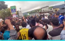 দুই উপদেষ্টার গাড়িবহর আটকে সিলেটে বিক্ষোভ