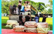 ট্রাকে বালুর নিচে লুকানো ৩ কোটি টাকার ভারতীয় কসমেটিকস উদ্ধার