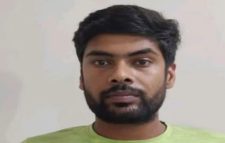 গুপ্তচরবৃত্তির অভিযোগে ভারতীয় নৌ কর্মকর্তা আটক