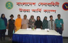 বিমানবন্দর রেলস্টেশনে নারীসহ ৭ মাদক কারবারি গ্রেপ্তার