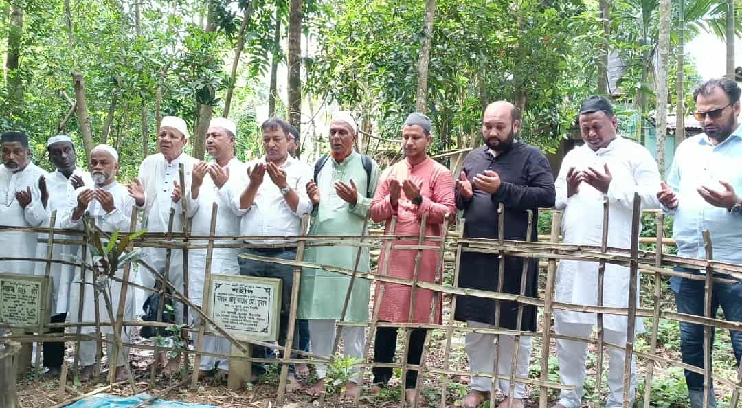 শহীদ সাংবাদিক এটিএম তুরাবের কবর জিয়ারতে  সিলেটের সাংবাদিক নেতারা