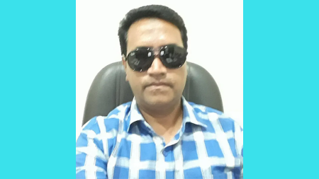 হজ থেকে ফিরেই ওসমানী বিমানবন্দরে আটক আ.লীগ নেতা