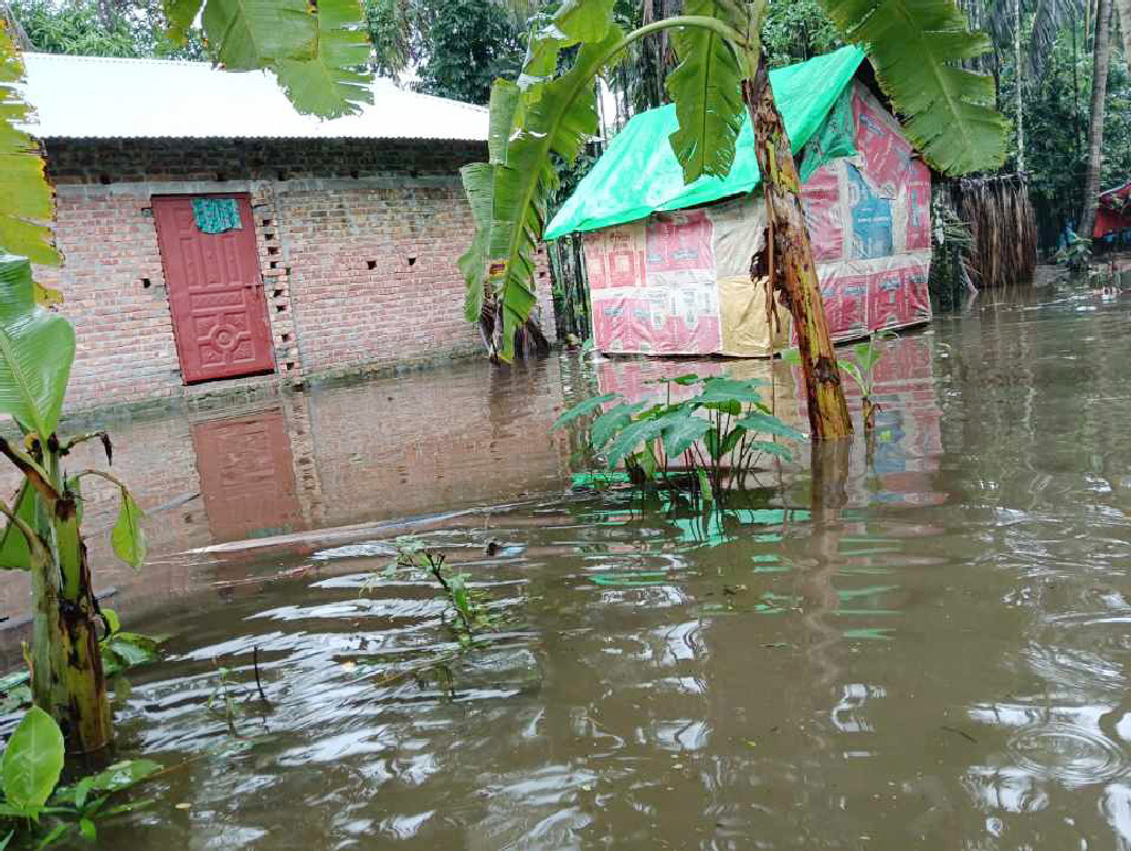 লক্ষ্মীপুরের বিভিন্ন এলাকা প্লাবিত