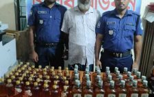 ছাতকে বিদেশী মদসহ মাদক কারবারি গ্রেফতার
