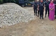জাফলং থেকে লুট হওয়া ৭ হাজার ঘনফুট সাদা পাথর উদ্ধার করেছে র‌্যাব
