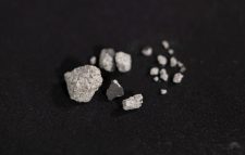 বাড়ির ওপর আছড়ে পড়ল উল্কাপিণ্ড