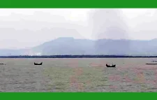 মিয়ানমারের সশস্ত্র বিদ্রোহী গোষ্ঠী নৌকাসহ ১২ বাংলাদেশিকে ধরে নিয়ে গেছে