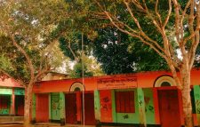 জুড়ীতে সরকারি প্রাথমিক বিদ্যালয়ে শিক্ষকদের দায়িত্বহীনতা, ক্ষোভ অভিভাবকদের