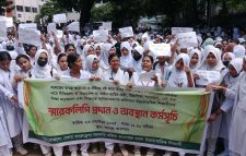 ঢাকা কেন্দ্রীয় বিশ্ববিদ্যালয় নিয়ে উদ্বেগ: উচ্চমাধ্যমিক স্তর সংকোচনের আশঙ্কা