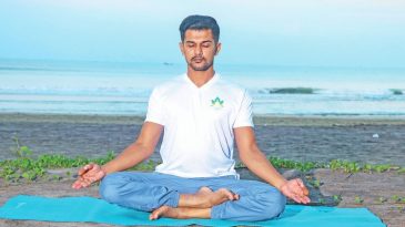 বদলে যাওয়া আবহাওয়ায় সুস্থ থাকতে যোগব্যায়াম ও সঠিক খাদ্যাভ্যাস জরুরি