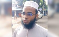 সদরপুরে ১০ টাকায় ইলিশ বিতরণে লুটপাট ও বিশৃঙ্খলা