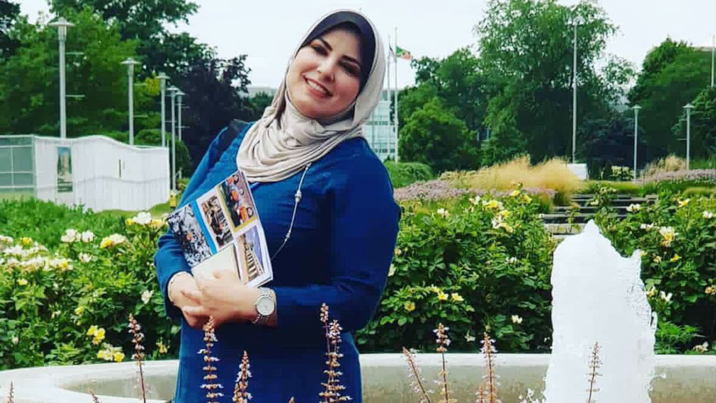 গাজায় ইসরায়েলি বোমা হামলায় ইংরেজি শিক্ষিকা গাদা রাবাহসহ বাড়ি ধ্বংস