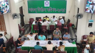 জাহাঙ্গীরনগর বিশ্ববিদ্যালয়ে জাকসু নির্বাচনের কেন্দ্রীয় ভোট গণনা শুরু