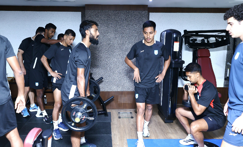 নেপালে অস্থিরতার কারণে ঢাকায় ফেরার সুযোগ নেই বাংলাদেশ ফুটবল দলের