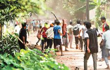 চবিতে শিক্ষার্থী-গ্রামবাসী সংঘর্ষে জরুরি সিন্ডিকেট বৈঠক আজ