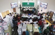 জাবি জাকসু নির্বাচনের ভোট গণনায় ধীরগতি, ফল প্রকাশে বিলম্ব