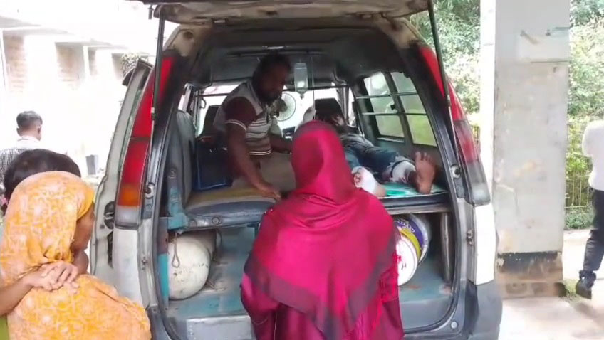 ভালুকায় দুই বাসের মুখোমুখি সংঘর্ষে নিহত ২, আহত ১০