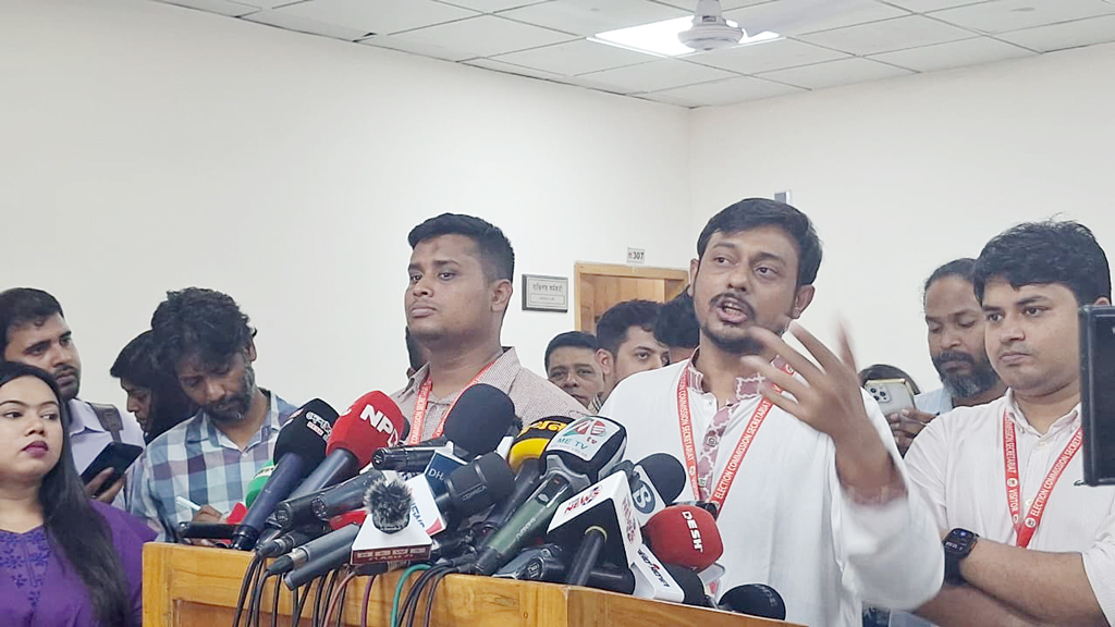 ‘নির্বাচন কমিশনকে গণিমতের মাল ভাগ করেছে সেনাবাহিনী, বিএনপি ও জামায়াত’ — নাসীরুদ্দীন পাটওয়ারী