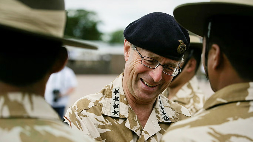 ব্রিটিশ ফিল্ড মার্শাল লর্ড রিচার্ডস: “ইউক্রেন জিতবে না—শান্তিচুক্তিই বাস্তবসম্মত”