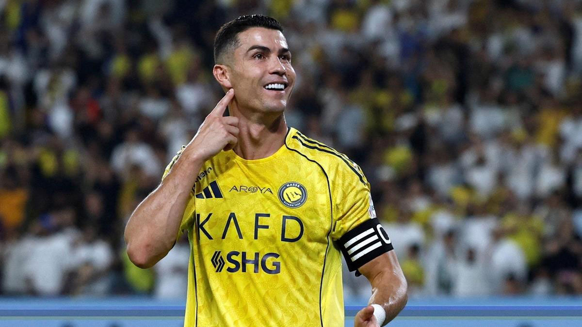 হাজার গোলের পথে আরও একধাপ এগিয়ে রোনালদো