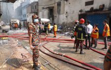 মিরপুরে পোশাক কারখানা ও রাসায়নিক গুদামে ভয়াবহ আগুন, নিহত ৯