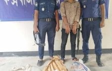 কক্সবাজারে চোলাইমদসহ এক মাদক ব্যবসায়ী গ্রেফতার