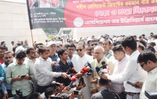 ভারতে ড. ইউনূসকে অসুর রূপে উপস্থাপন নিম্ন রুচির পরিচয়: রিজভী