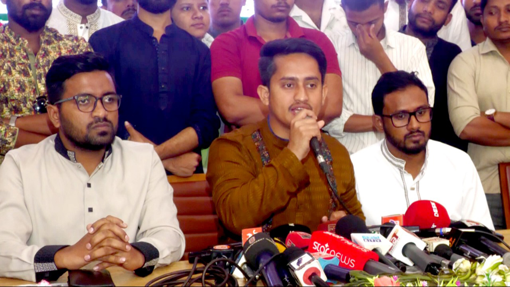 এনসিপি এককভাবে বা জোটের সঙ্গে নির্বাচনে যেতে পারে: সারজিস আলম