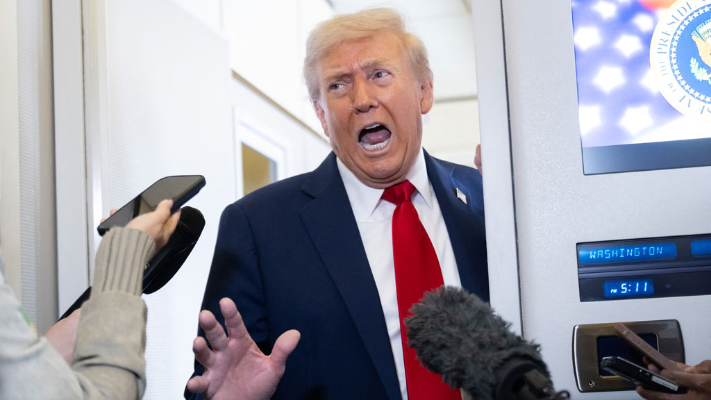 আফগানিস্তান-পাকিস্তান সীমান্তে ভয়াবহ সংঘর্ষে বহু সেনা নিহত